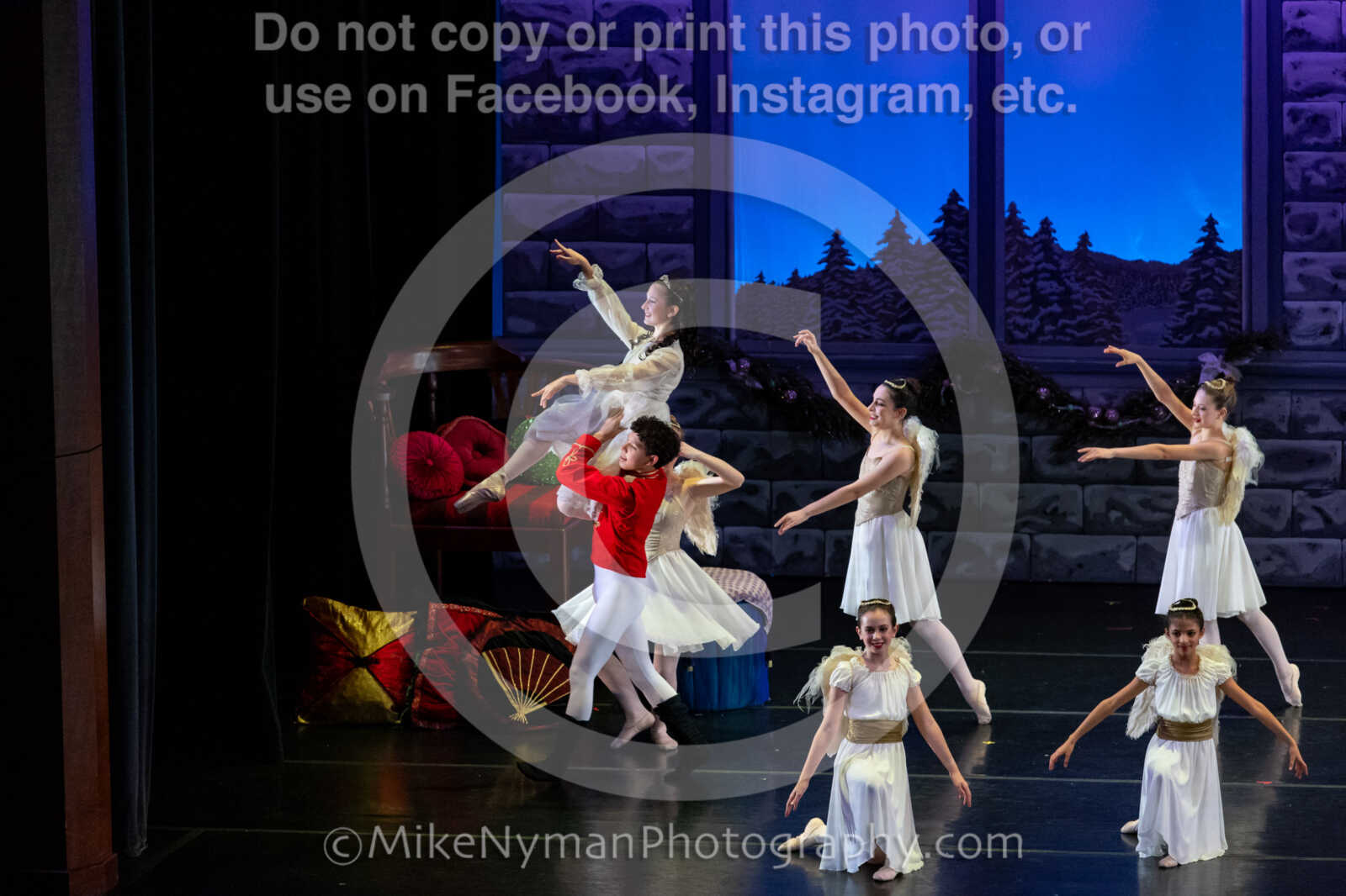 20251220191342-EQ7A1385