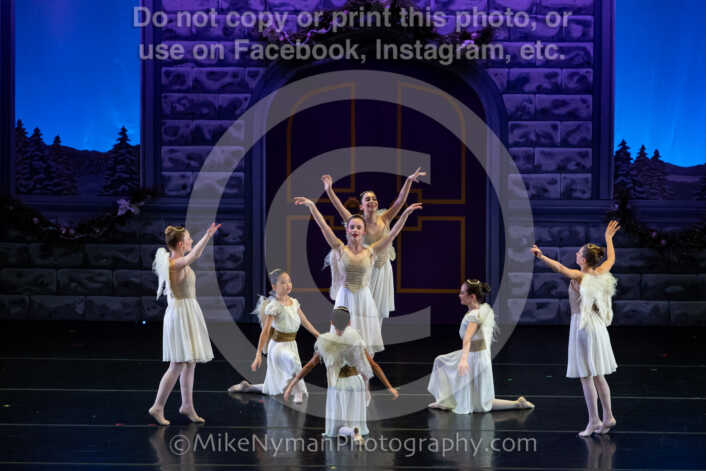 20251220191425-EQ7A1416