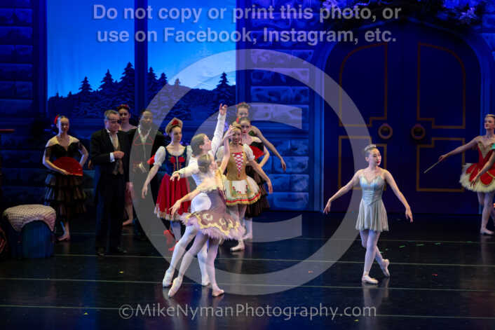 20251129141953-R3-592355