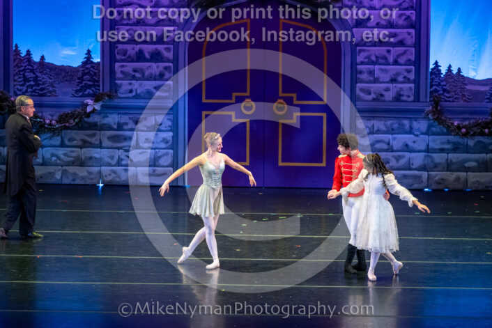 20251129201410-R62-130945