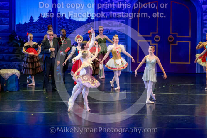 20251129201509-R62-130987