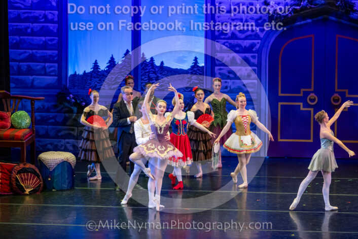 20251129201517-R62-130988