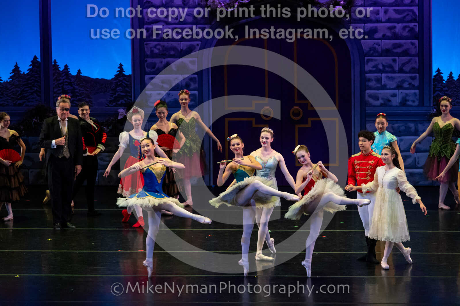 20251220191625-EQ7A1468