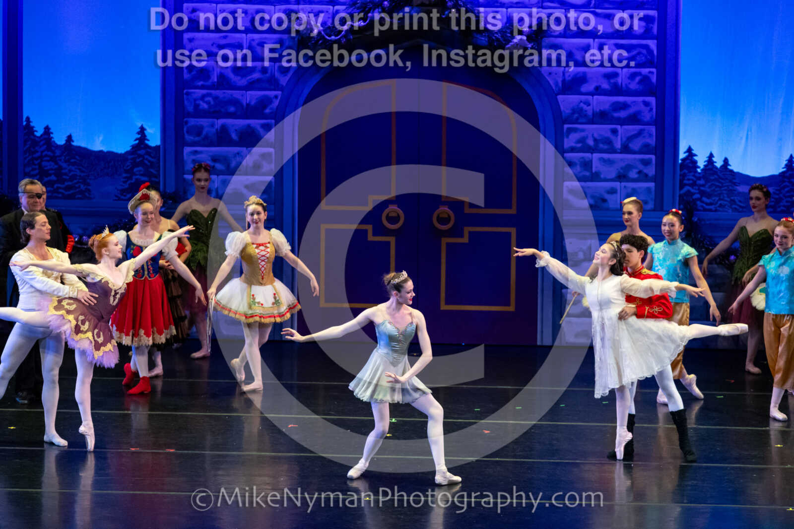 20251220191708-EQ7A1487