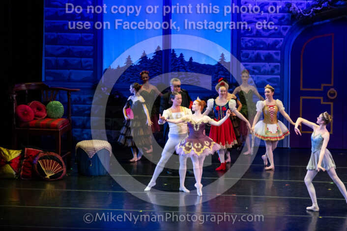 20251220191712-EQ7A1491