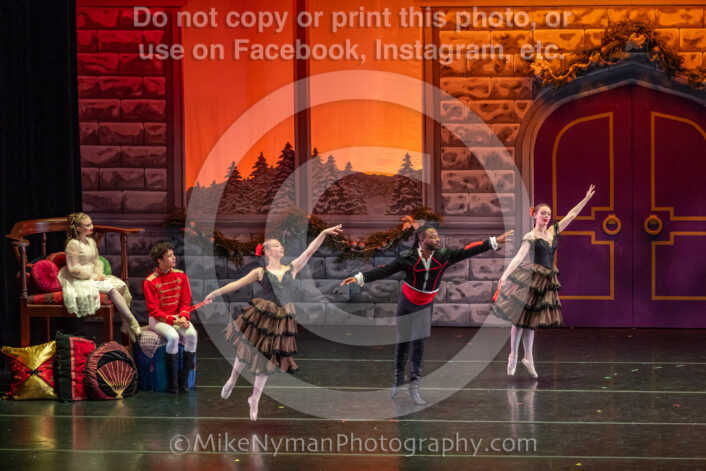 20251129142042-R3-592385