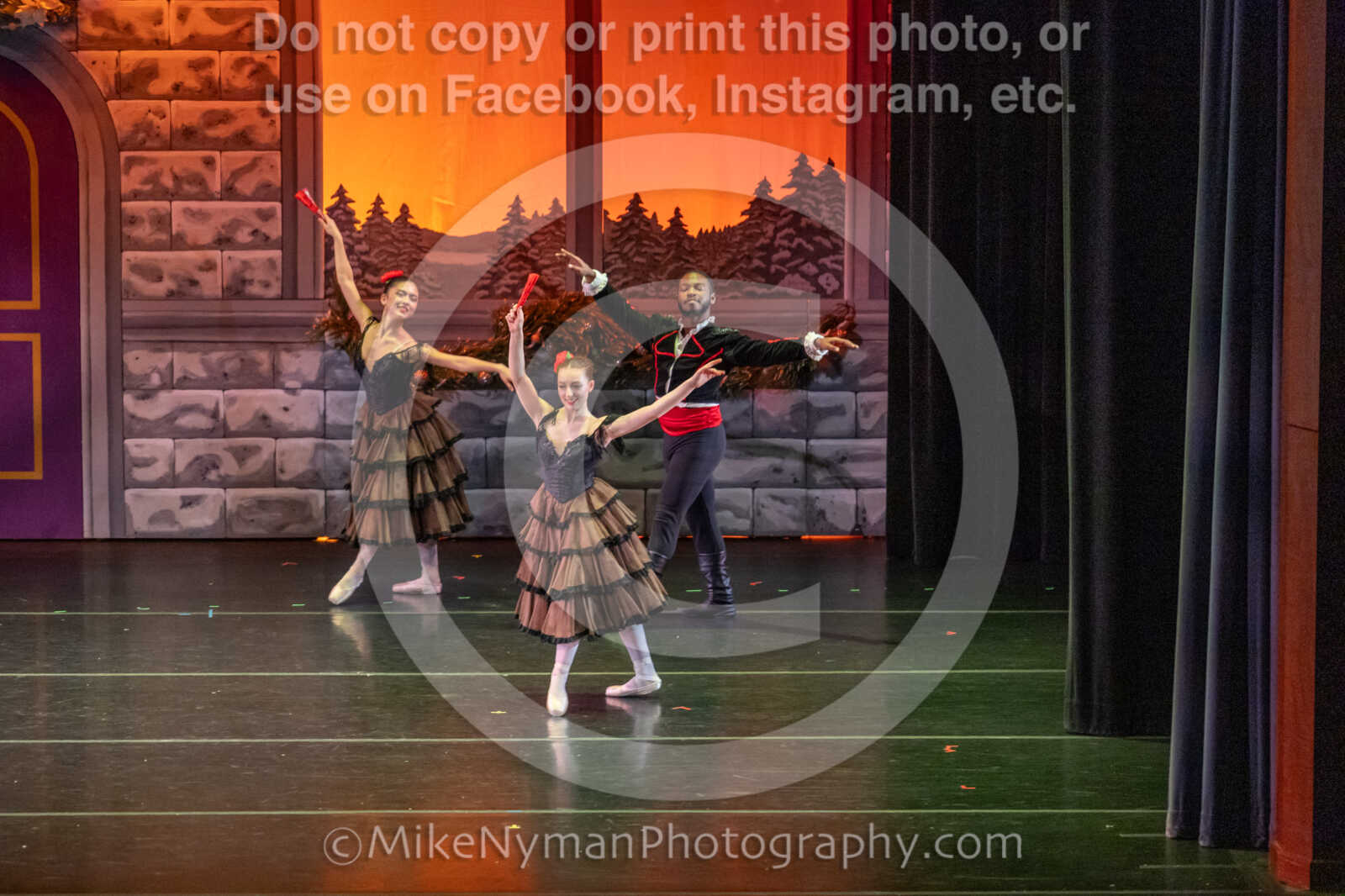 20251129201604-R62-131030