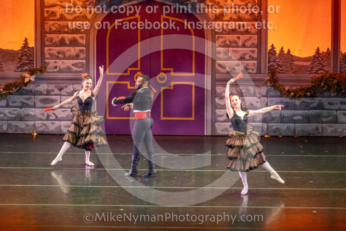 20251129201612-R62-131041