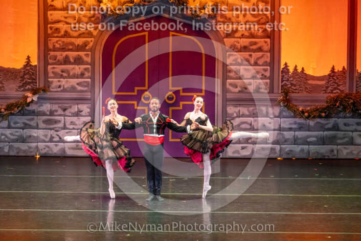 20251129201625-R62-131051