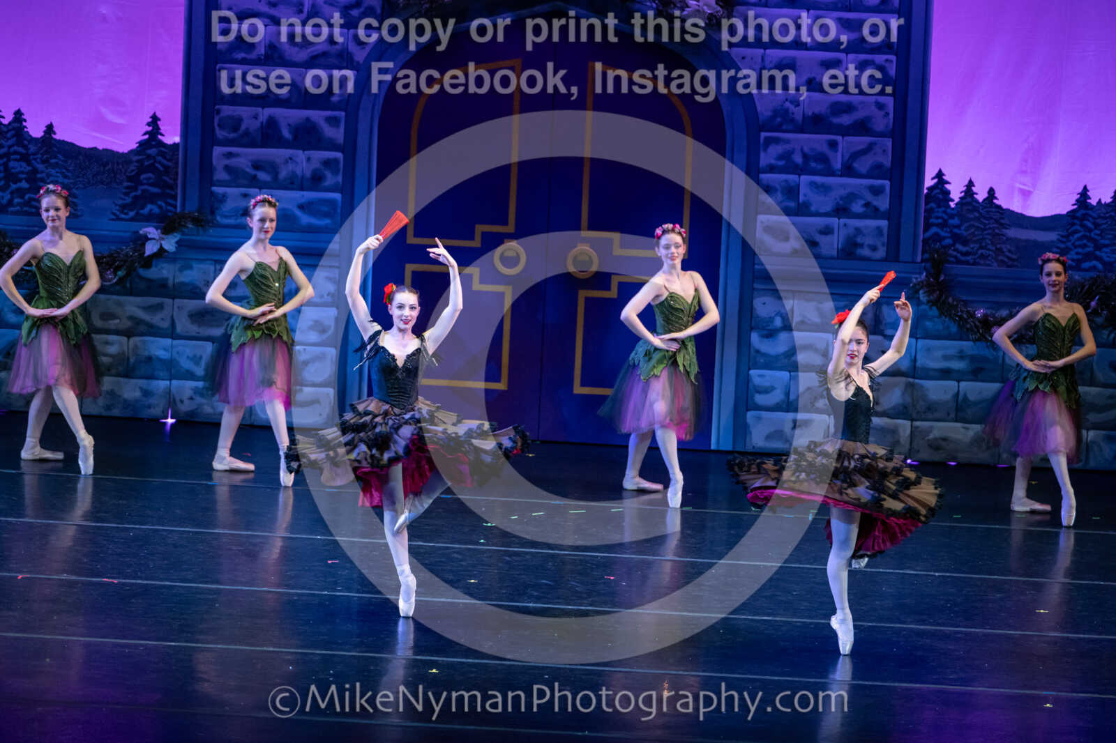 20251129204907-R62-132378