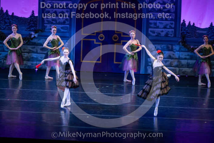 20251129204909-R62-132380