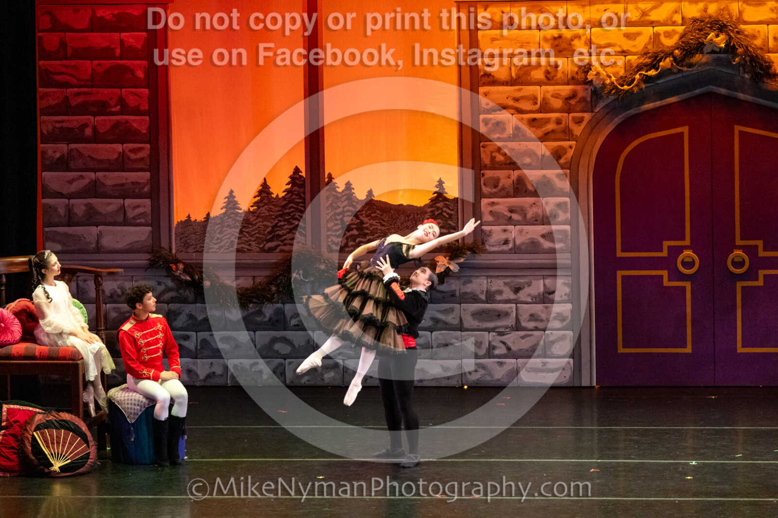 20251220191730-EQ7A1505