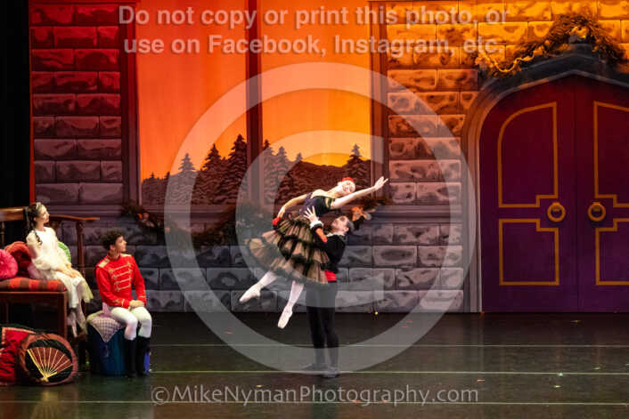 20251220191730-EQ7A1505