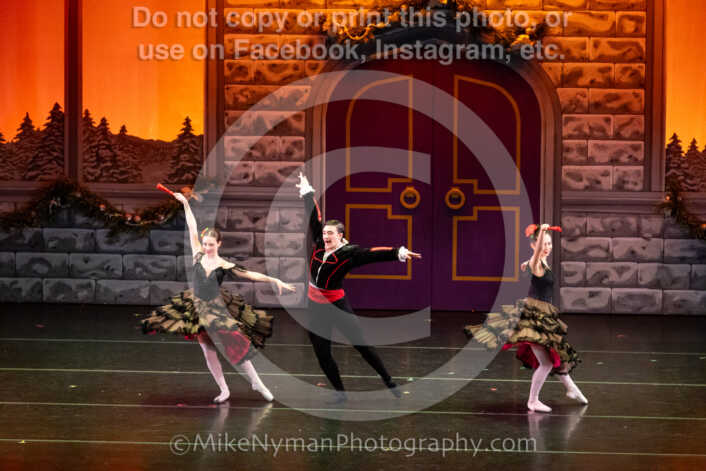 20251220191744-EQ7A1524