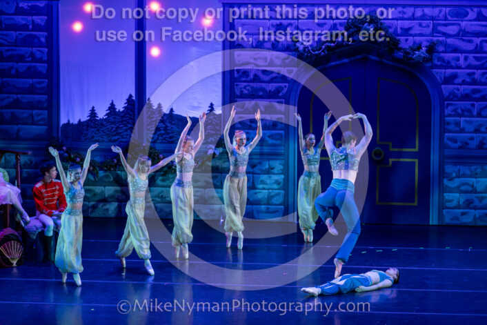 20251129142242-R3-592453