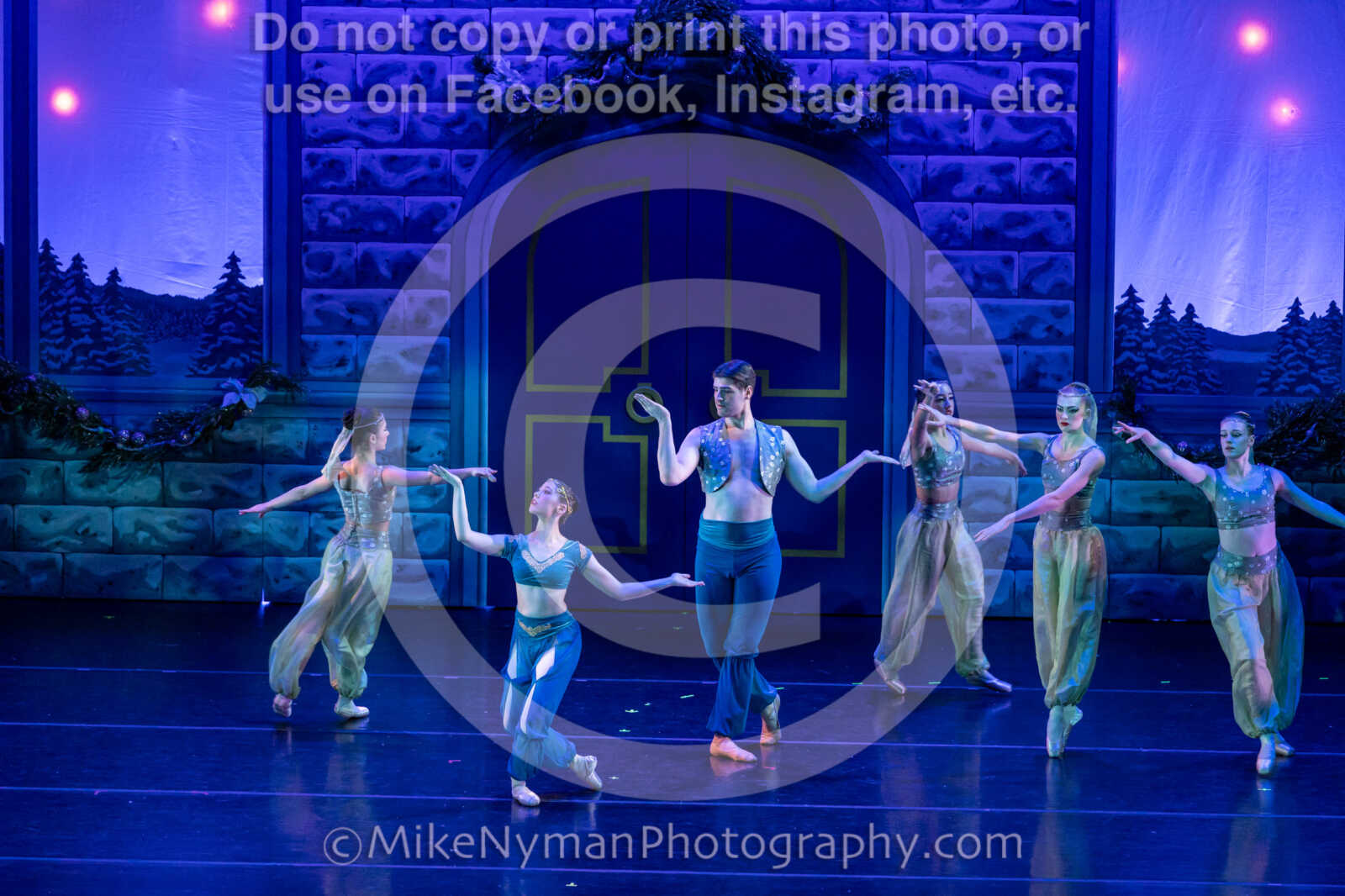 20251129142346-R3-592513