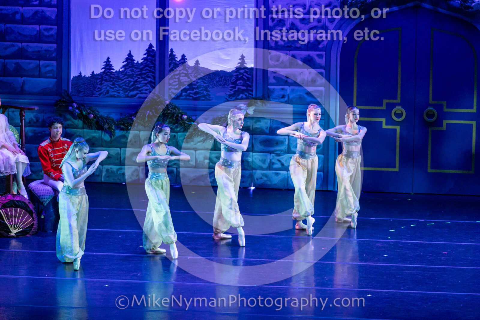 20251129201737-R62-131093