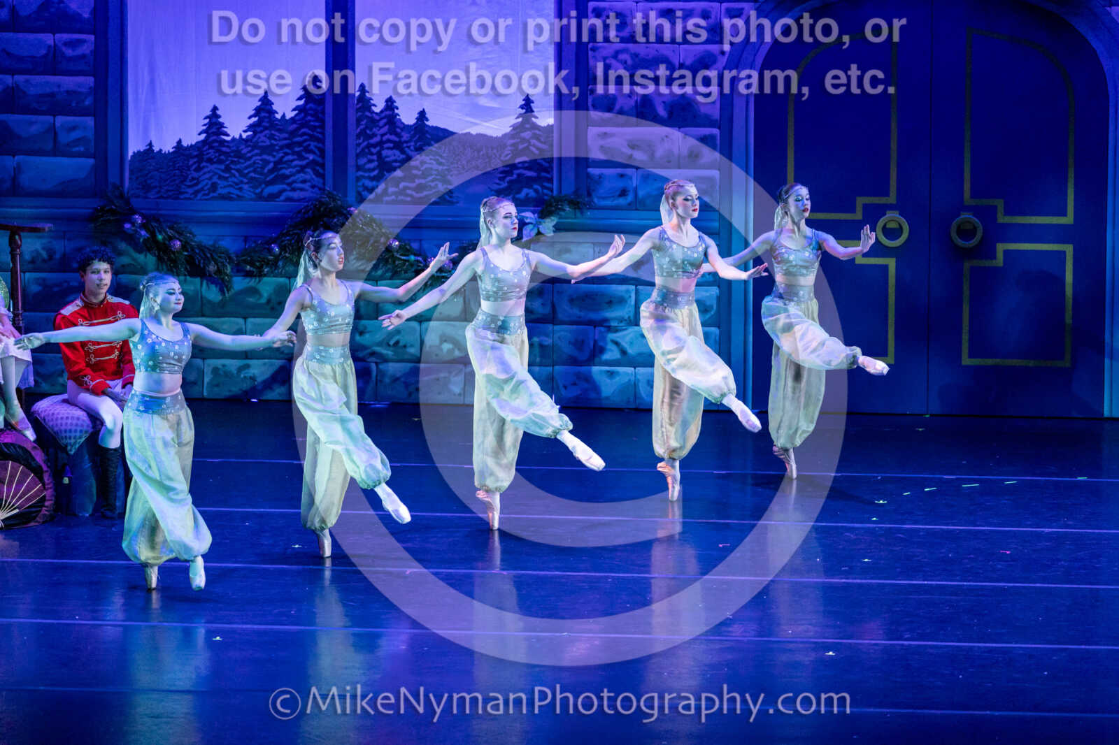 20251129201743-R62-131099