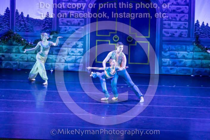 20251129201845-R62-131148