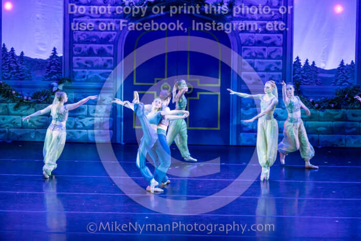 20251129201857-R62-131162