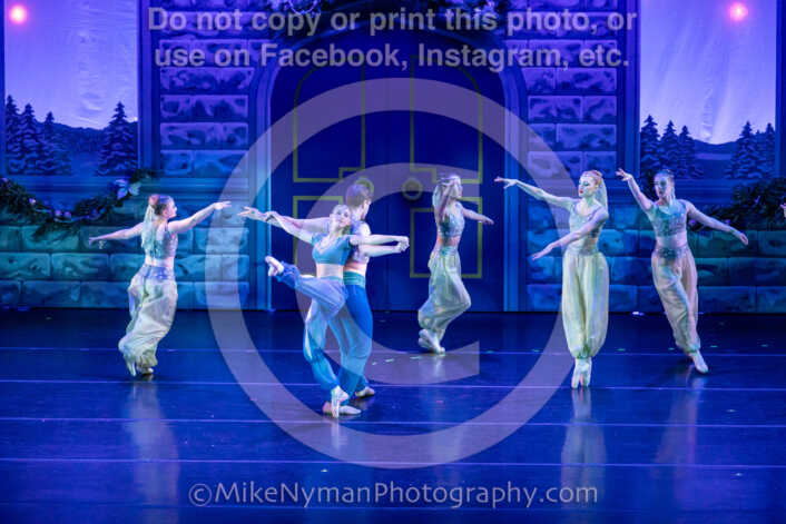 20251129201858-R62-131163