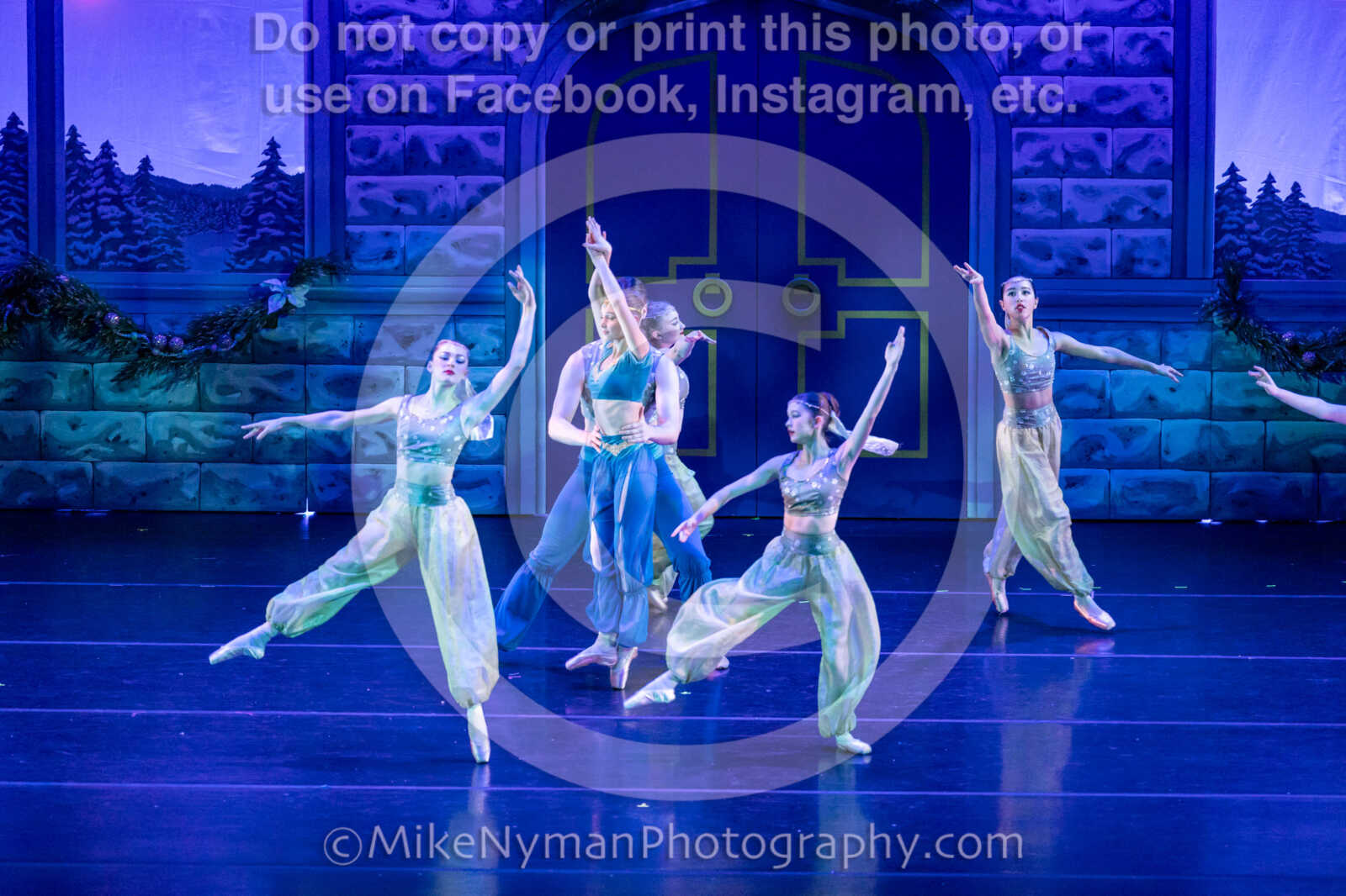 20251129201906-R62-131168