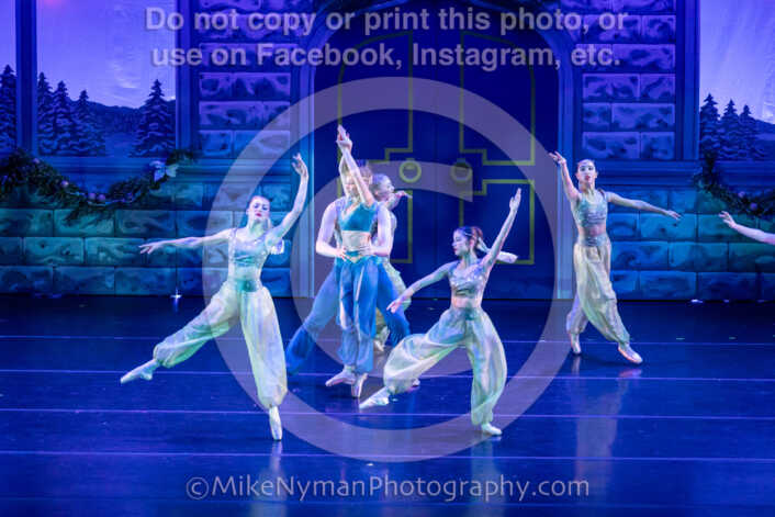 20251129201906-R62-131168