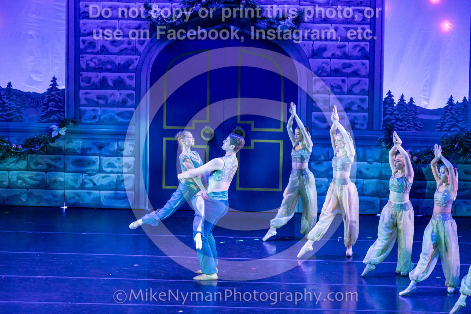 20251129201918-R62-131180