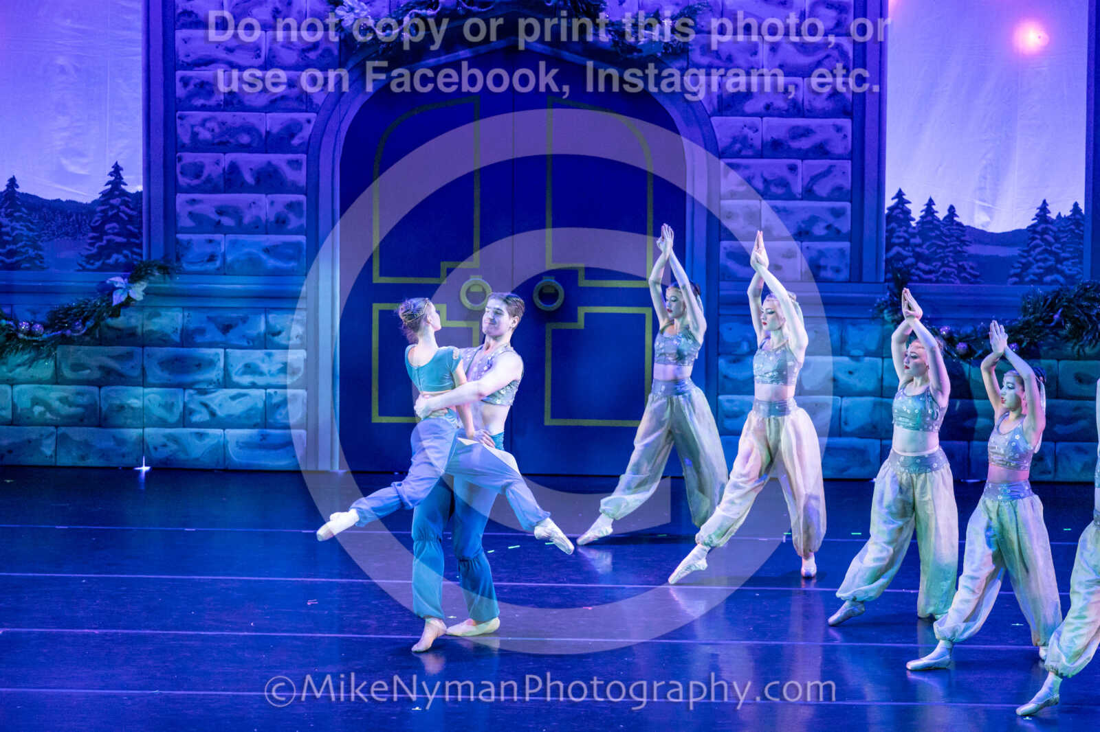 20251129201919-R62-131181