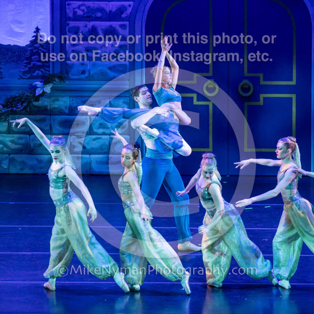 20251129201947-R62-131196