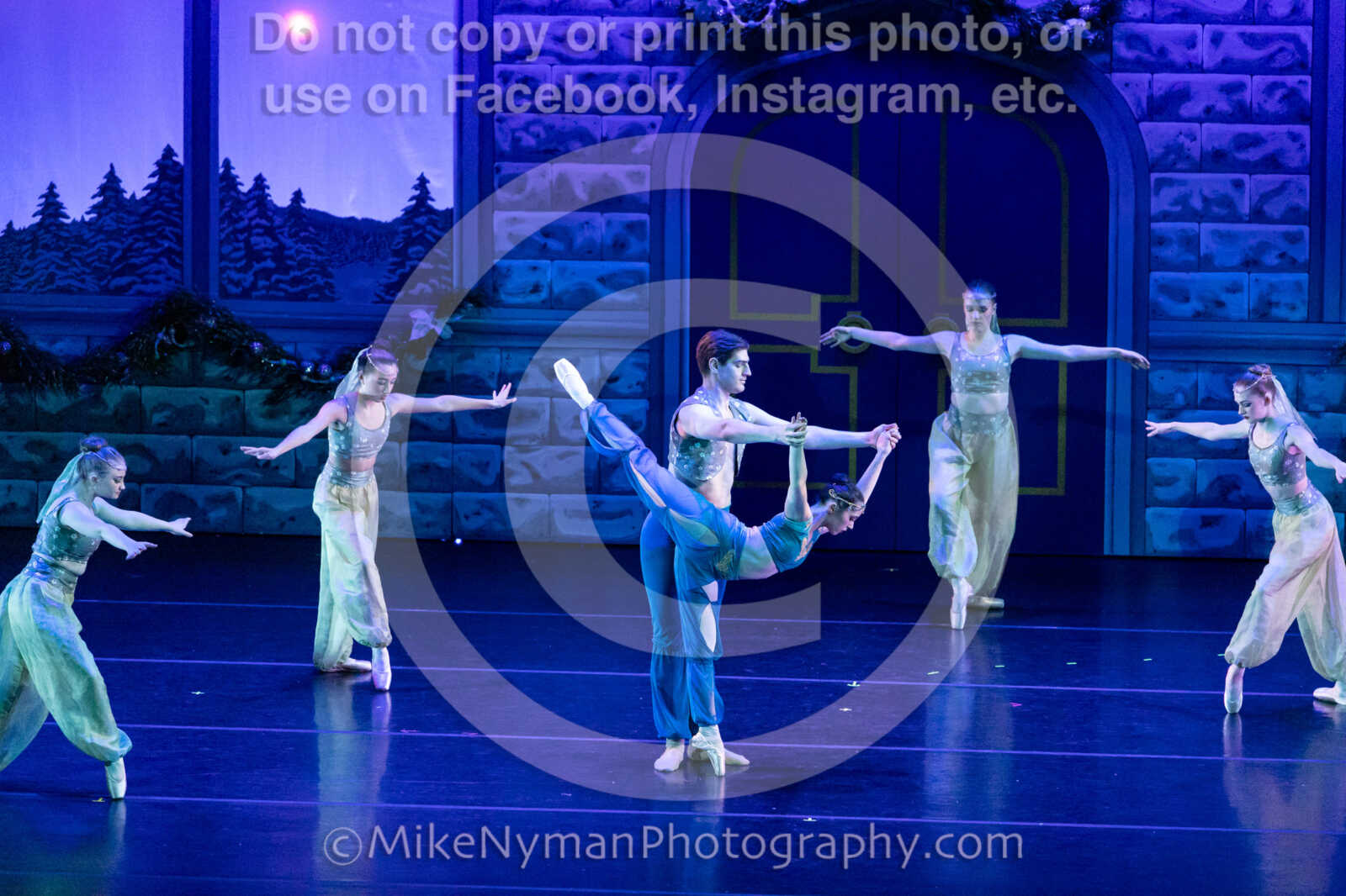 20251220191956-EQ7A1587