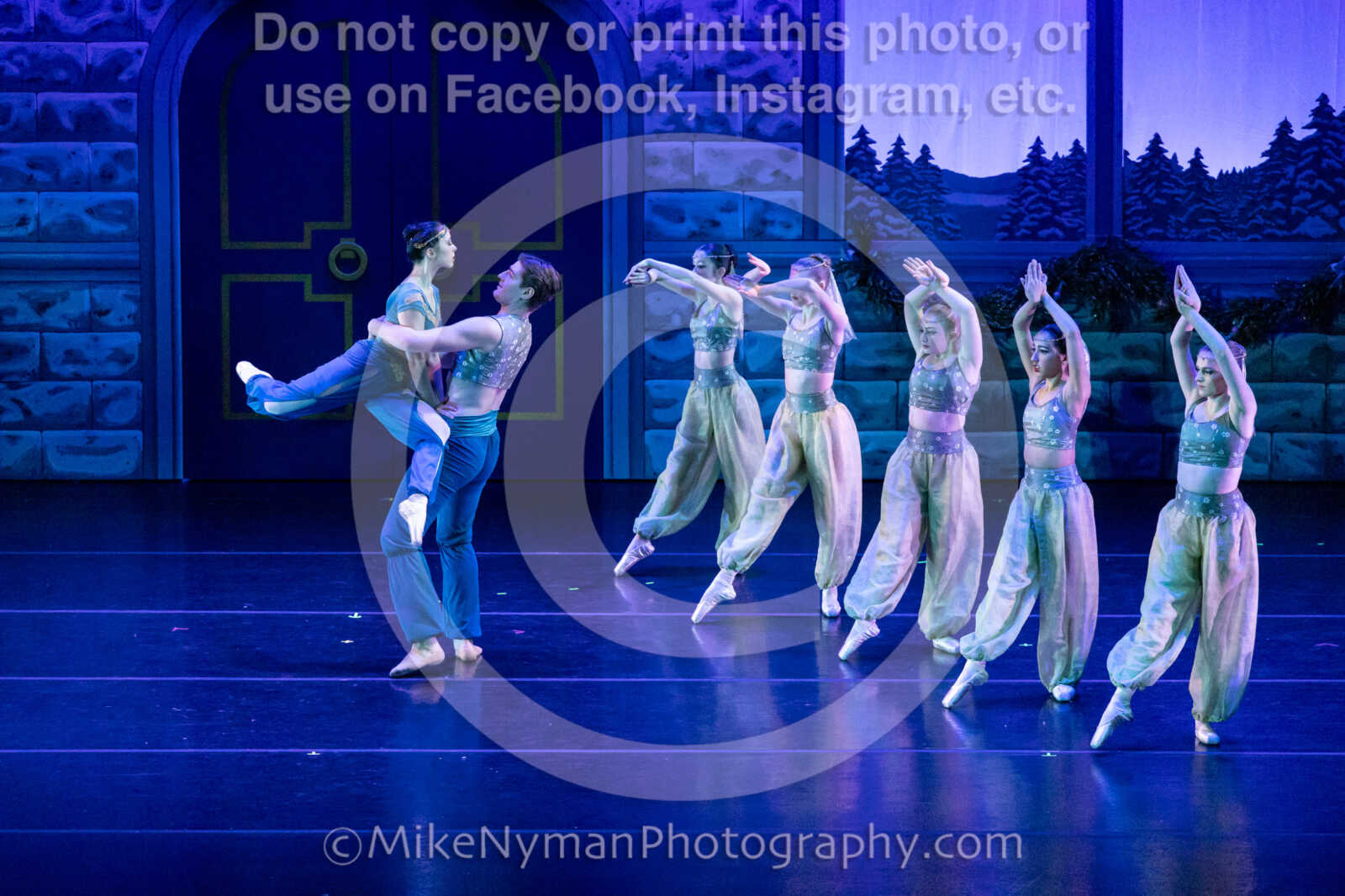 20251220192113-EQ7A1629