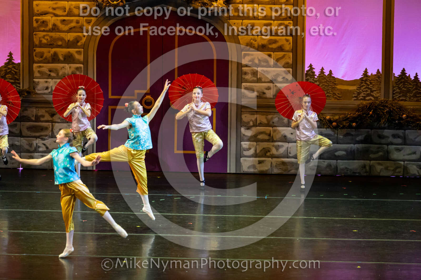 20251129202047-R62-131232