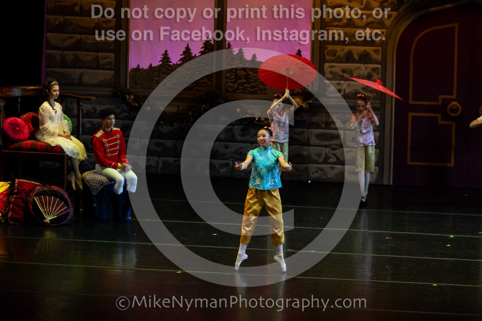 20251220192237-EQ7A1668