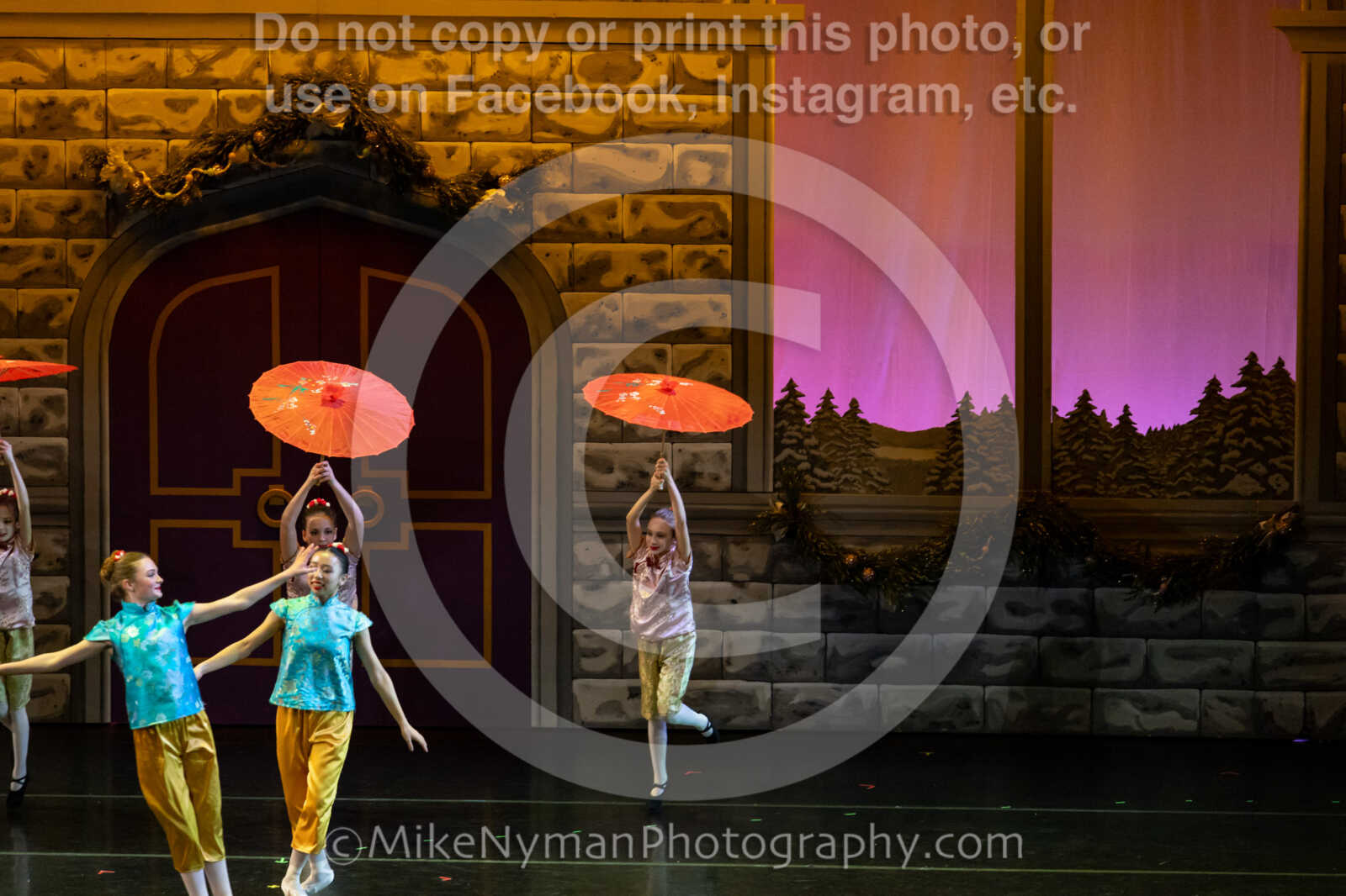 20251220192247-EQ7A1687