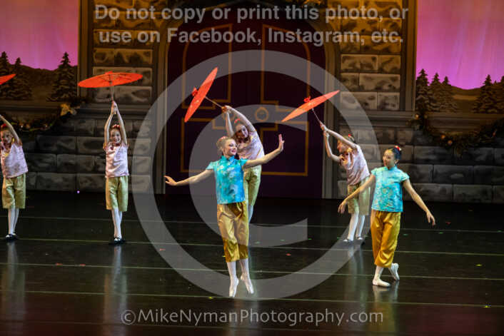 20251220192255-EQ7A1696