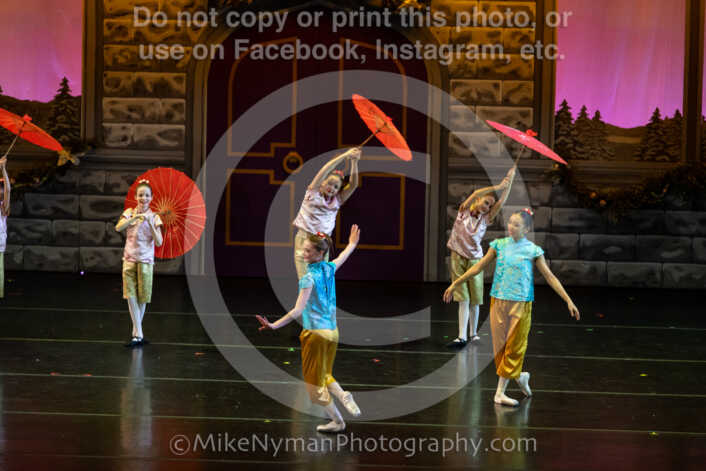 20251220192256-EQ7A1698