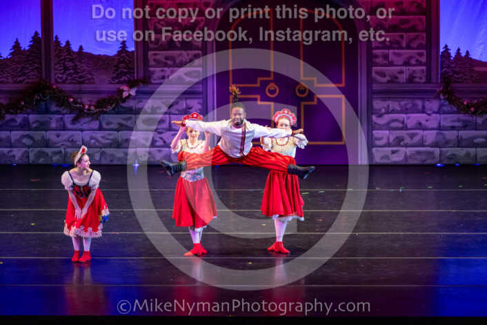 20251129202236-R62-131336