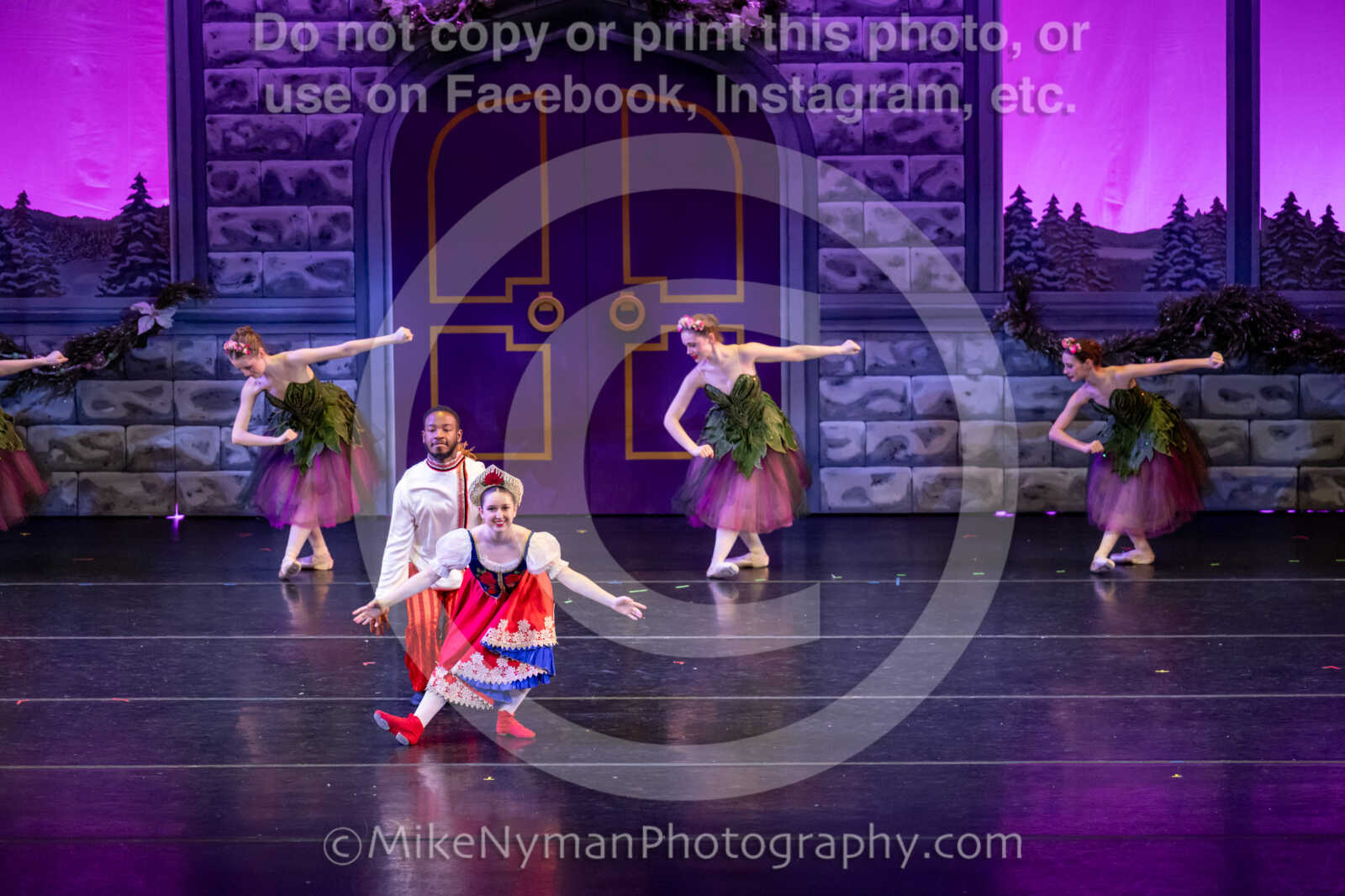 20251129204959-R62-132414