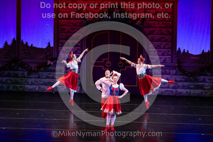 20251220192405-EQ7A1749