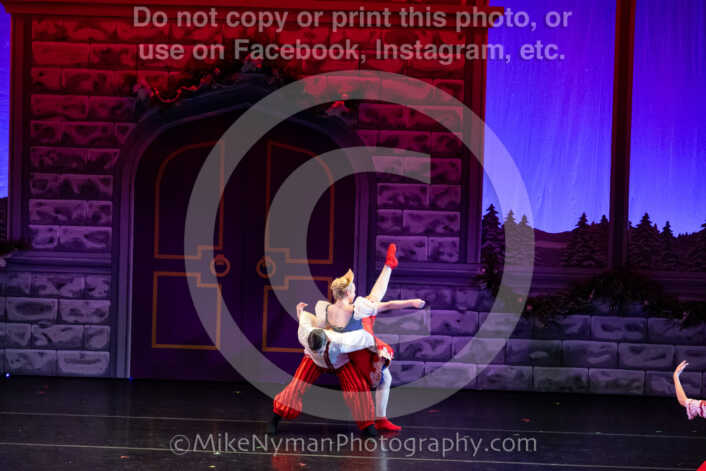 20251220192415-EQ7A1754