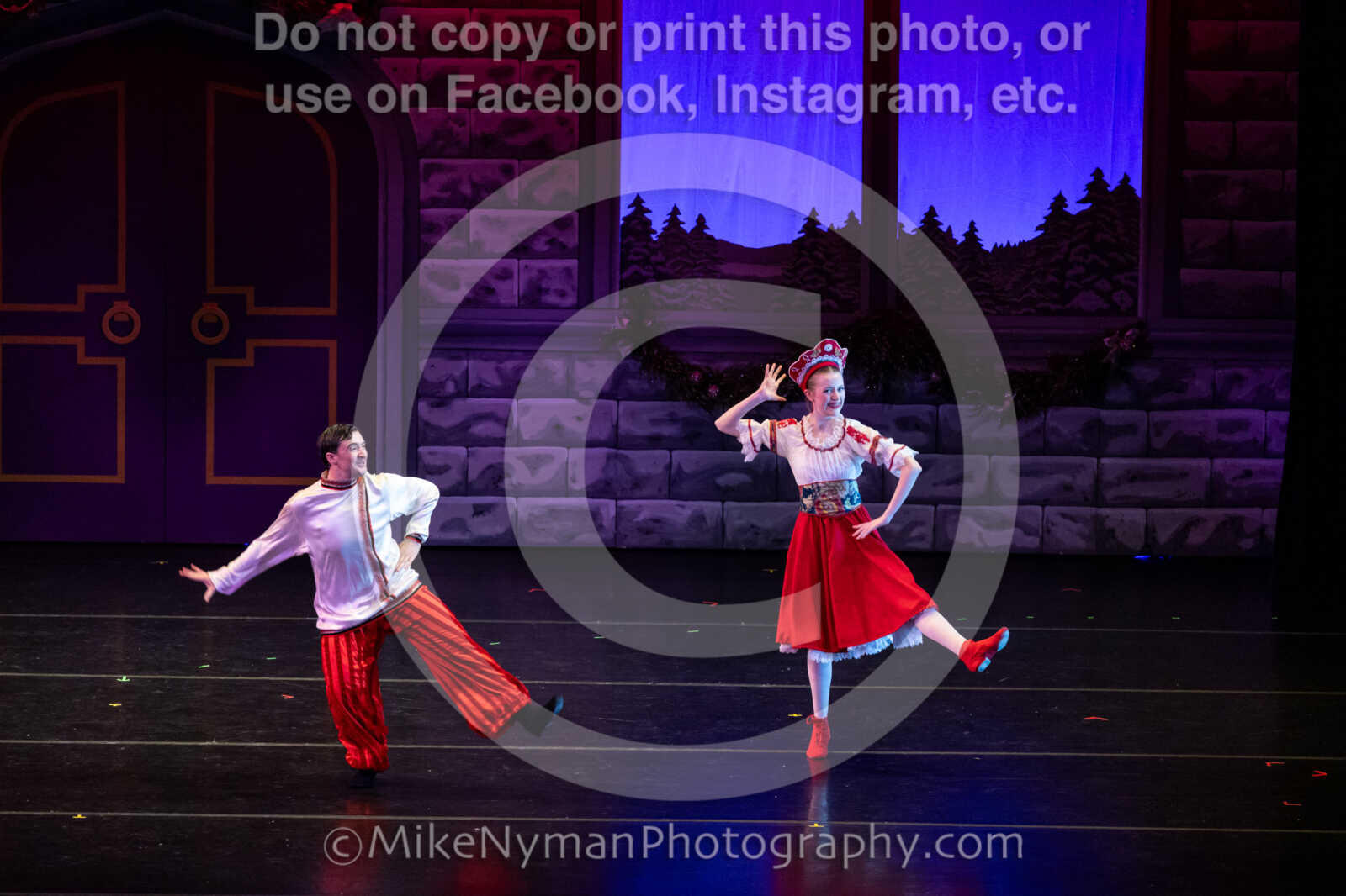 20251220192440-EQ7A1787