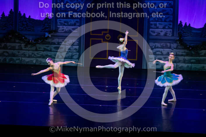 20251220192536-EQ7A1817