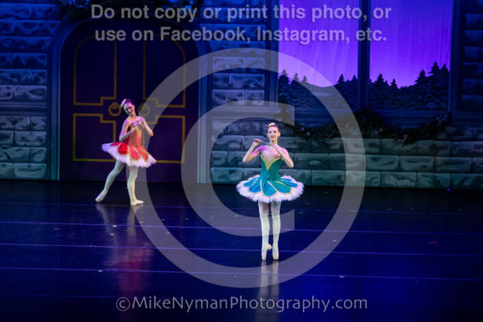 20251220192550-EQ7A1829