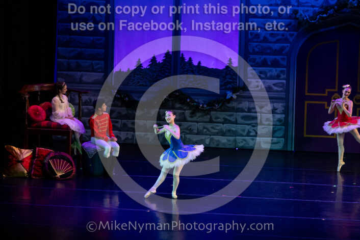 20251220192559-EQ7A1843