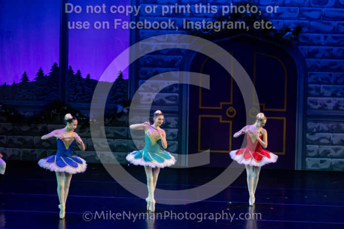 20251220192639-EQ7A1862