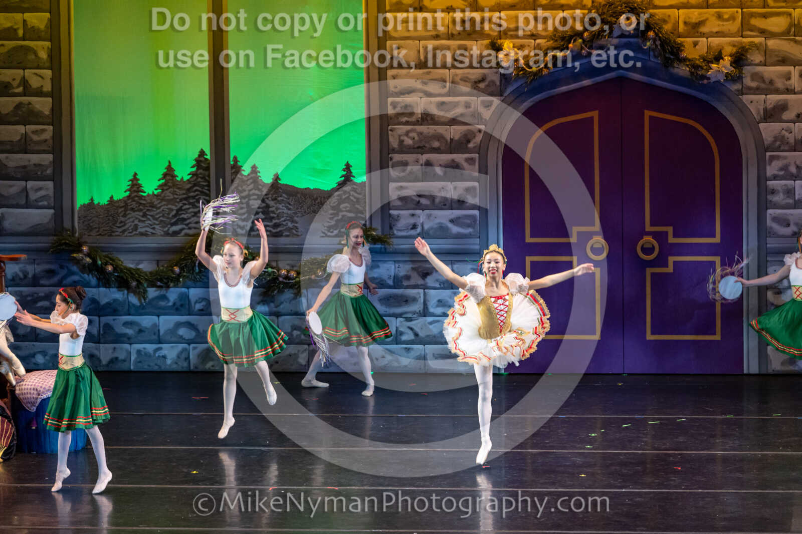 20251129143041-R3-592838