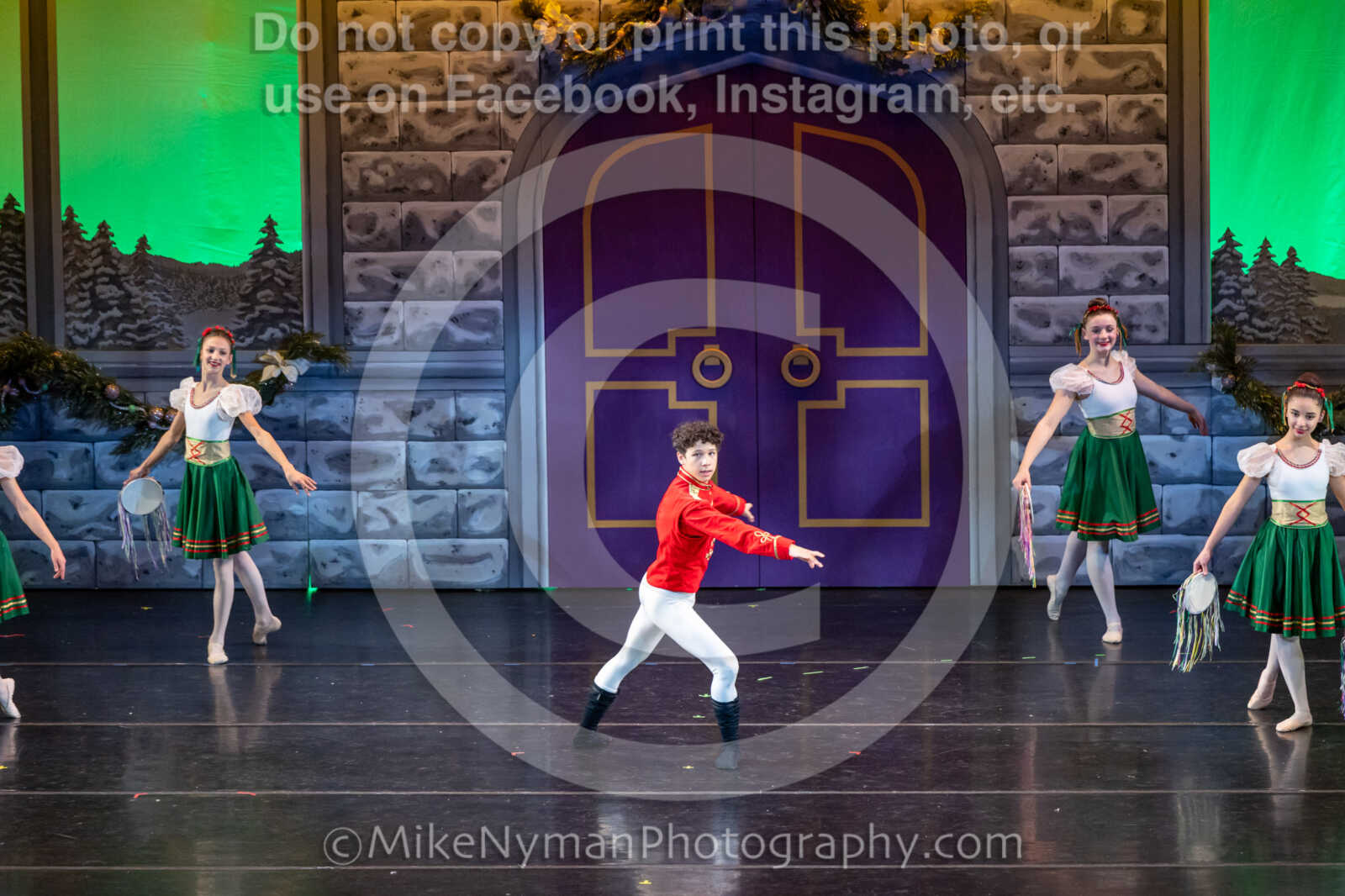 20251129143052-R3-592846