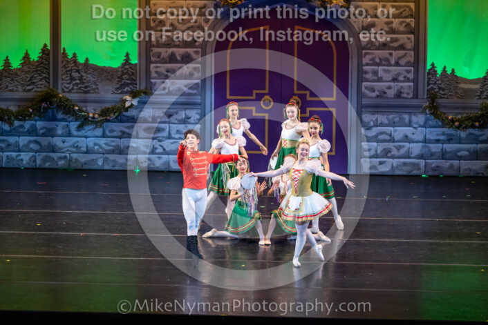 20251129202641-R62-131559