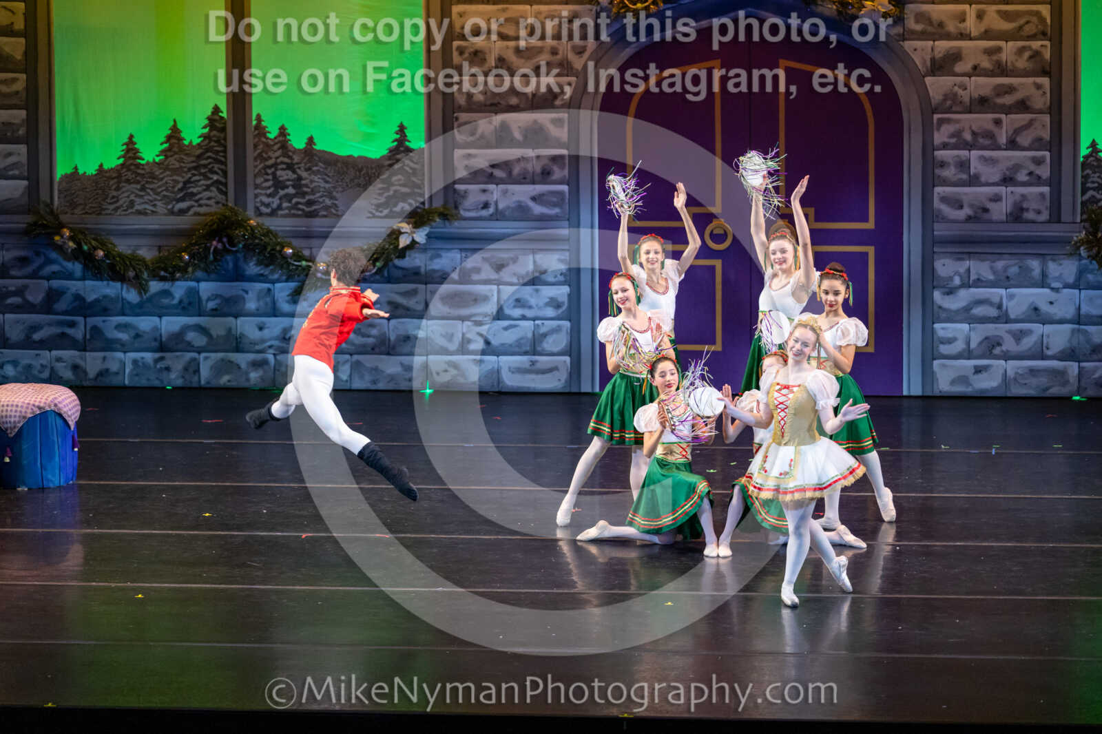 20251129202643-R62-131563